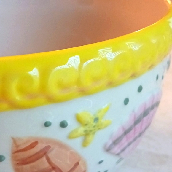 Temptations Limited Edition " Summer Shells" Large 3 QT. Bowl- New in Box - Picture 13 of 16